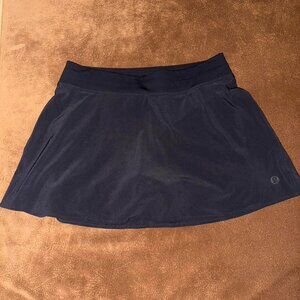 Lululemon Women's Black Skirt